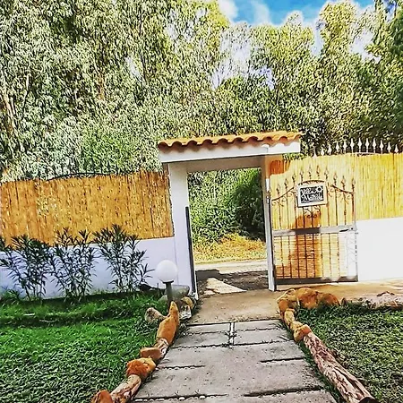 בית הארחה Matilde Costa Rei קסטיאדס
